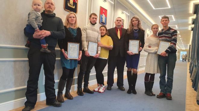 Пять молодых многодетных семей из Всеволожского района получат социальные выплаты на приобретение жилья