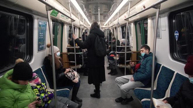 Информацию на английском языке в метро Санкт-Петербурга переозвучит новый голос