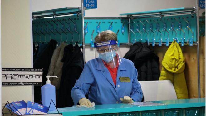 В России треть коек для пациентов с коронавирусом остаются свободными