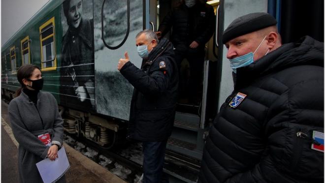 В Луге встретили "Поезд Победы" и почтили память героев, защищавших блокадный Ленинград