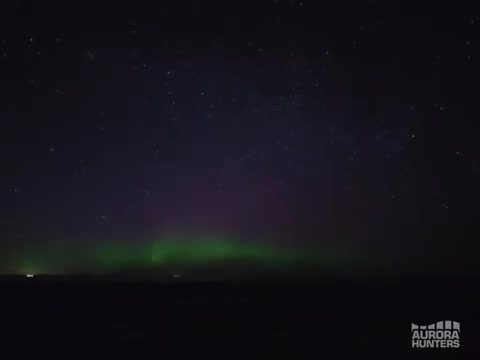Этой ночью небо над Ладожским озером озарило северное сияние