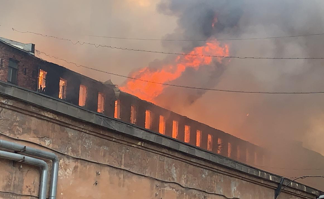 По факту пожара в здании «Невской мануфактуры» возбуждено уголовное дело