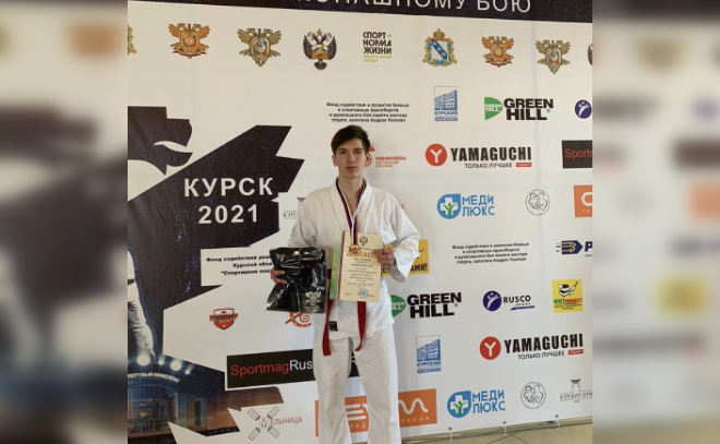 Спортсмен из Тихвина завоевал бронзу на Первенстве России по рукопашному бою