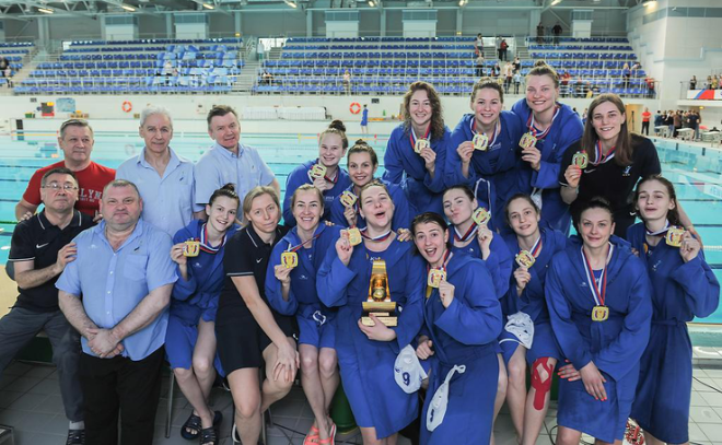 Женская ватерпольная команда из Ленобласти выиграла Чемпионат России по водному поло
