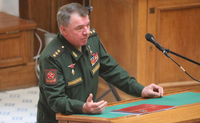 В Петербурге командующий ЗВО открыл выставку о службе царских офицеров в Красной армии