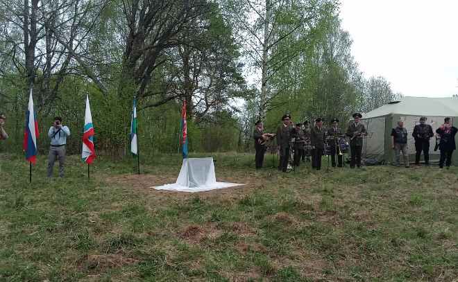 Во Всеволожском районе заложили фрагмент будущего монумента воинам-узбекистанцам