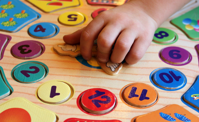 В Ленобласти запустили социальный калькулятор для семей с детьми