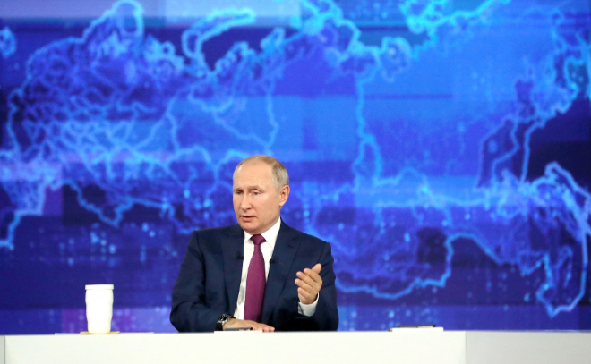 Путин назвал инцидент с британским эсминцем в Черном море провокацией