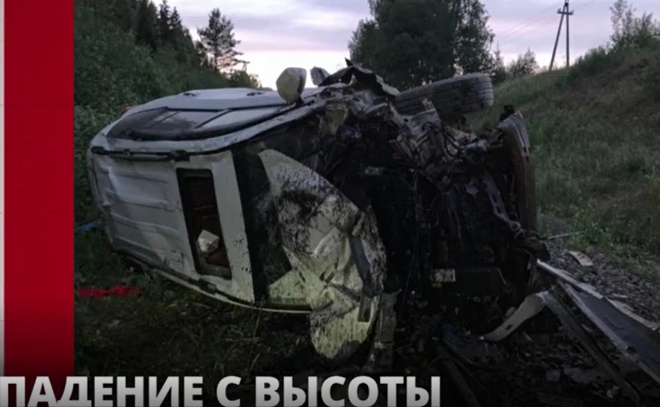 Пассажиры иномарки, которая упала с моста автодороги Березово-Кузнечное на ж/д пути, отделались легкими травмами