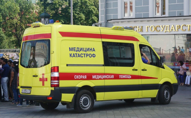 На закупку школьных автобусов и машин скорой помощи выделят 15 млрд рублей