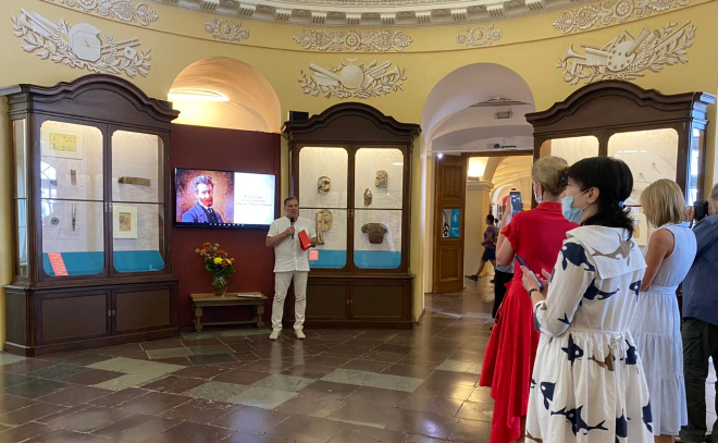 В Кунсткамере открылась выставка, посвященная 175-летию Миклухо-Маклая