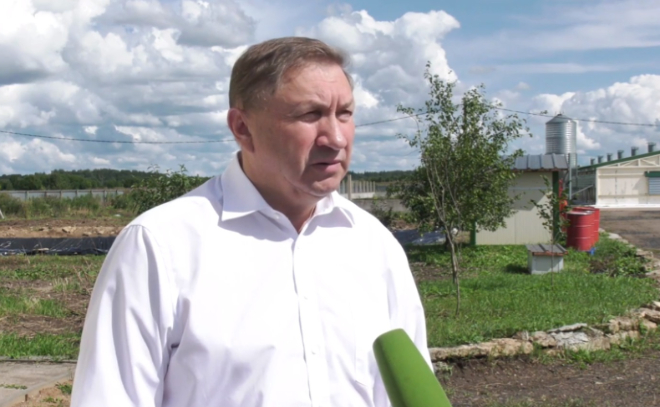 Сергей Яхнюк оценил развитие агрокомплекса «Домашово» в Кингисеппском районе