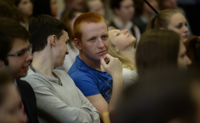 На всероссийские форумы в этом году отправились более сотни молодых ленинградцев