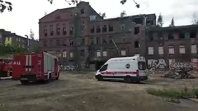 В Петербурге опять загорелся завод "Красный треугольник"