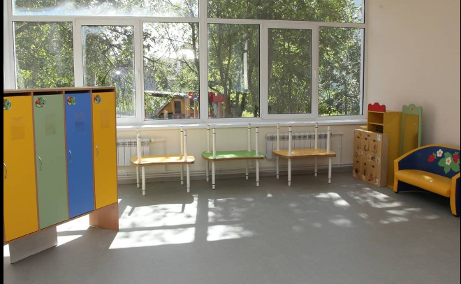 В Волховском районе завершается реновация детского сада «Рябинка»