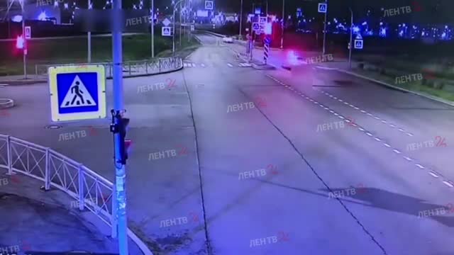 Видео: в Петербурге водитель-наркоман пытался скрыться от полицейских, а потом избил одного из них