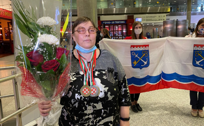 Слабовидящая жительница Гатчины стала чемпионкой мира по шашкам