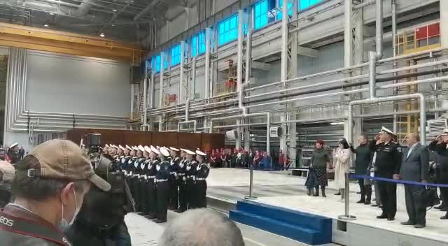 На Средне-Невском судостроительном заводе прошла церемония закладки нового корабля противоминной обороны