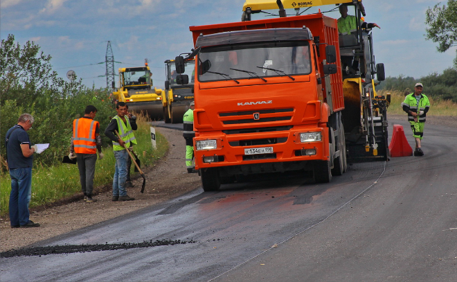 Дорожники начали ремонтировать подъезд к поселку Пушное в Выборгском районе