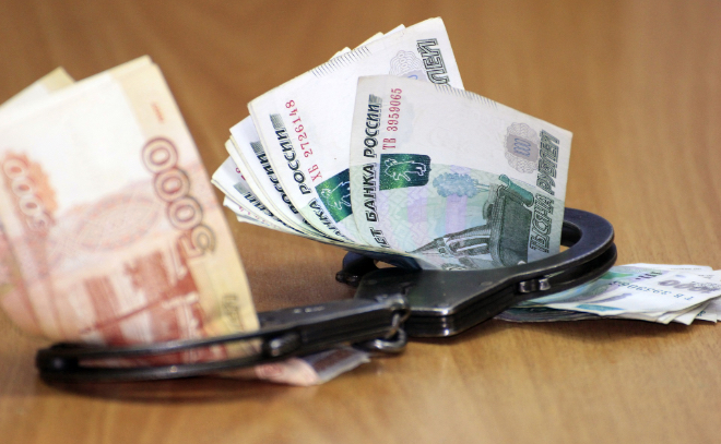 Жителя Ленобласти обвиняют в неуплате более 4 миллионов рублей таможенных платежей