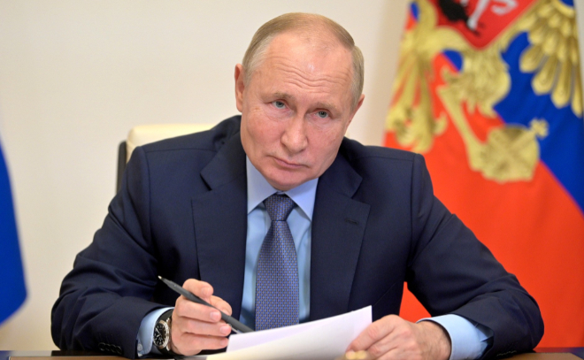 Владимир Путин подписал указ о нерабочих днях с 30 октября по 7 ноября