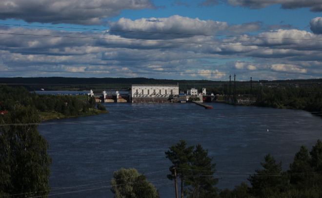 Четверо рабочих упали в реку во время ремонта Верхне-Свирской ГЭС в Ленобласти