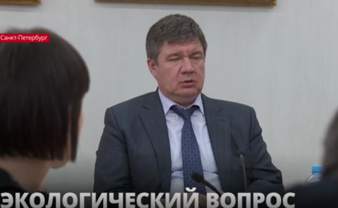 Михаил Ильин на рабочем совещании по
вопросам экологии заявил, что водоемы Ленобласти нужно привести в соответствие