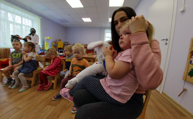Комитет образования Ленобласти проверил детсад в Мурино после жалоб родителей