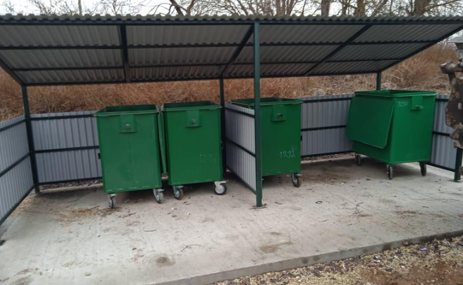 В Ленобласти 139 садоводческих объединений заключили договоры на вывоз мусора