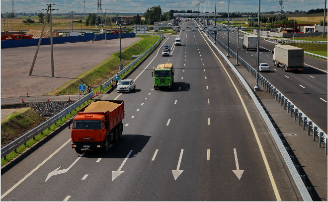 В Ленинградской области на ремонт трех дорог выделят полмиллиарда рублей