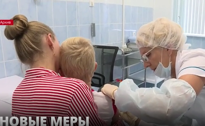 Детские поликлиники в Петербурге готовы к вакцинации подростков от
коронавируса