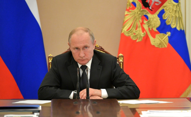 Владимир Путин подписал закон о пожизненном заключении для педофилов-рецидивистов