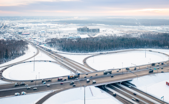 Дорожники продолжают переустраивать инженерные сети для реконструкции Колтушского шоссе