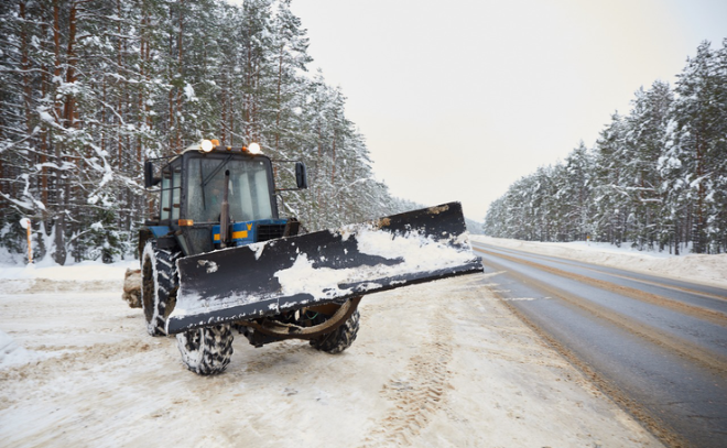 За неделю в Ленобласти снег и наледь убрали более чем с 50 тысяч км региональных трасс
