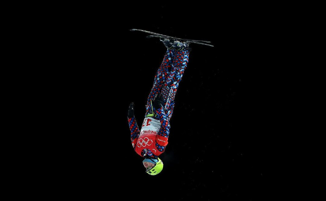Россиянин Илья Буров стал третьим в лыжной акробатике на Олимпиаде в Пекине