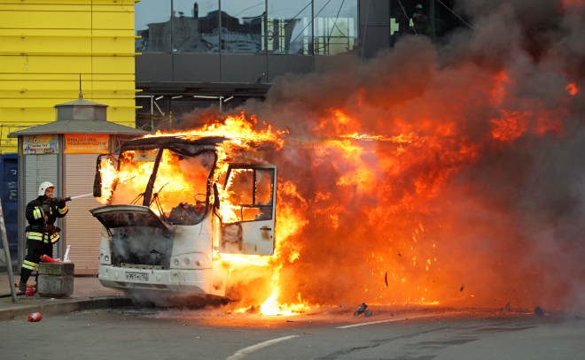В Ленобласти вспыхнул автобус с пассажирами