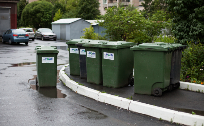 В Ленобласти закупают почти 1000 новых контейнеров для раздельного сбора мусора