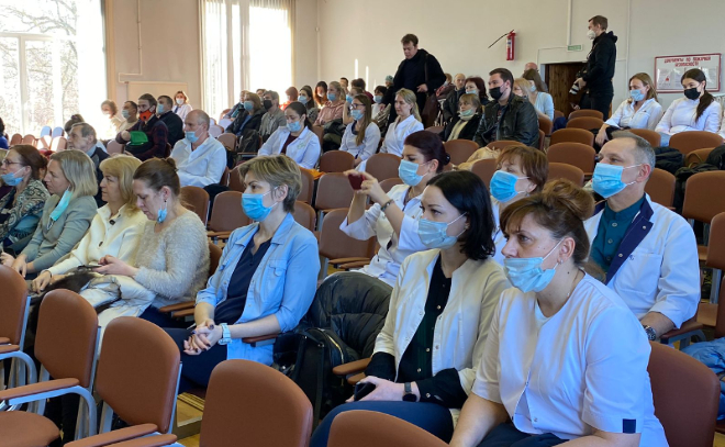 В Педиатрическом университете прошла встреча «Фашизм не пройдет: педиатры в поддержку президента России»