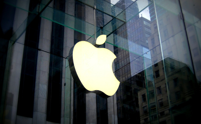 Компания Apple остановила продажи своей техники и ограничила работу сервисов в России