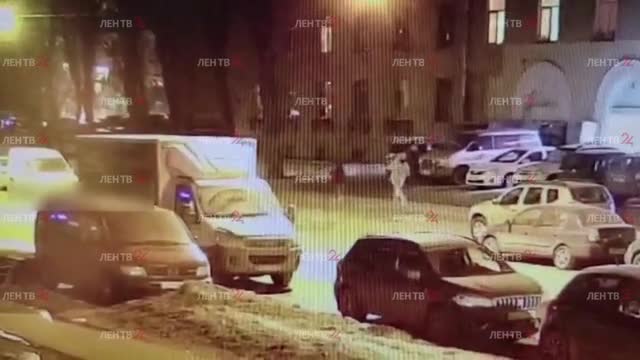 Мужчина с газовым баллончиком напал на прохожую в Невском районе Петербурга