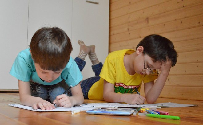 Детей из Ленобласти призывают поучаствовать в конкурсе рисунка "Охрана лесов от пожаров"