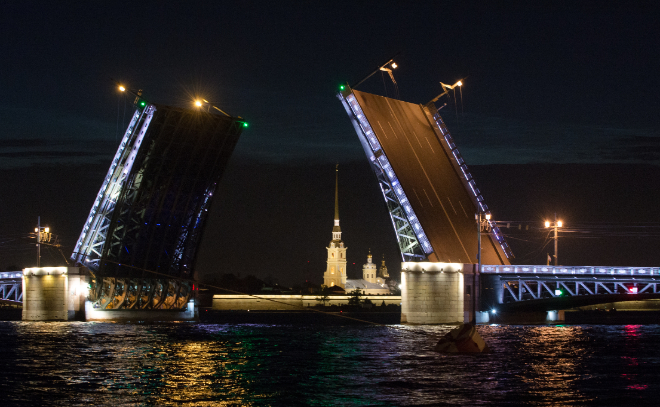 Сезон навигации в Санкт-Петербурге начнется в ночь с 9 на 10 апреля